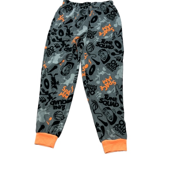 Boys Tune Squad pajama set - Picture 4 of 7